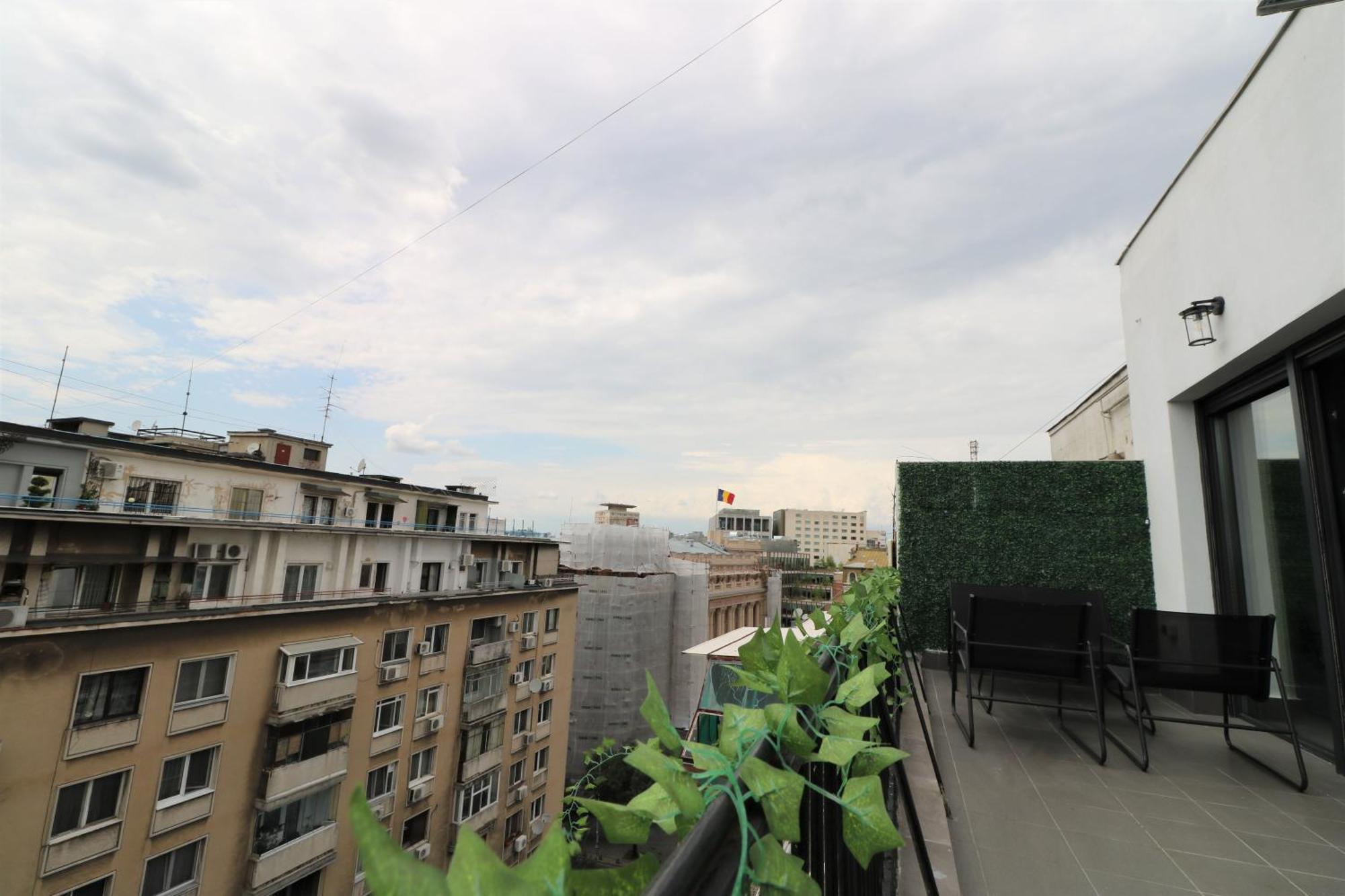 Deluxe Skyline Retreat Studio - Old Town بوخارست المظهر الخارجي الصورة